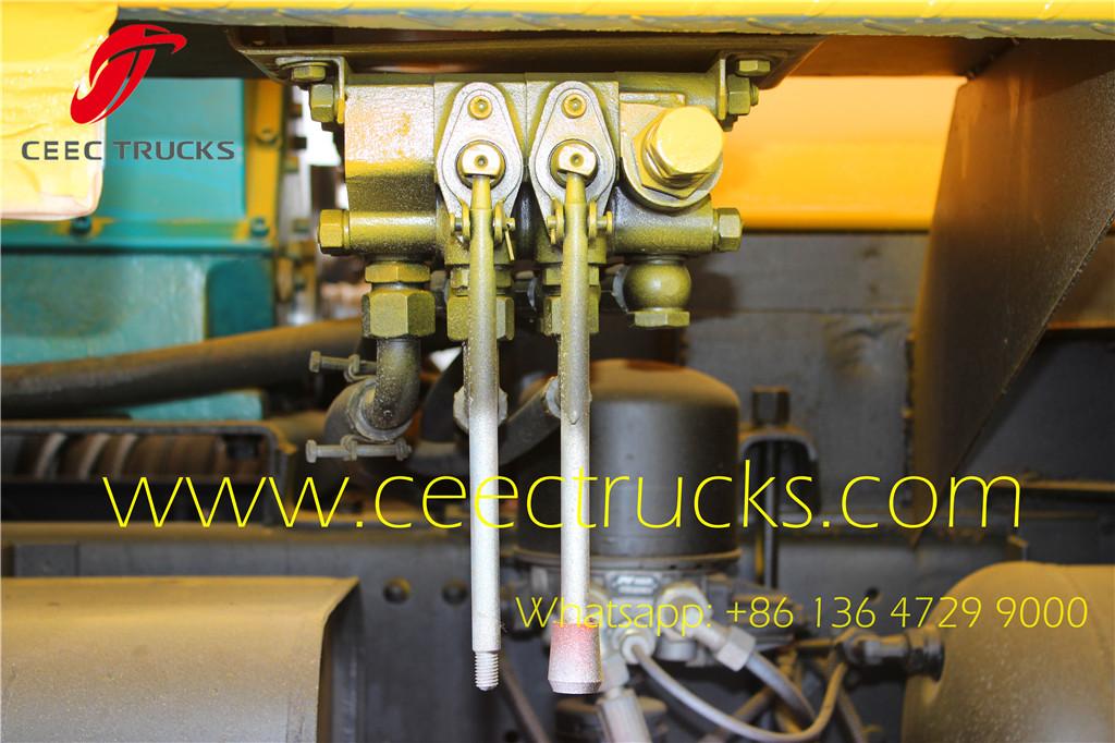 Dongfeng 6CBM vacuum trucks on sale Dongfeng 6CBM vacuum trucks on sale