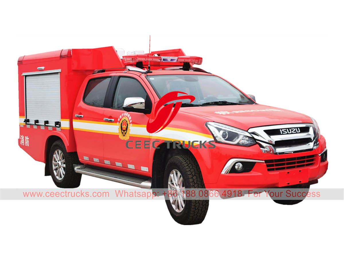ISUZU 4&Atilde;4 pickup fire truck