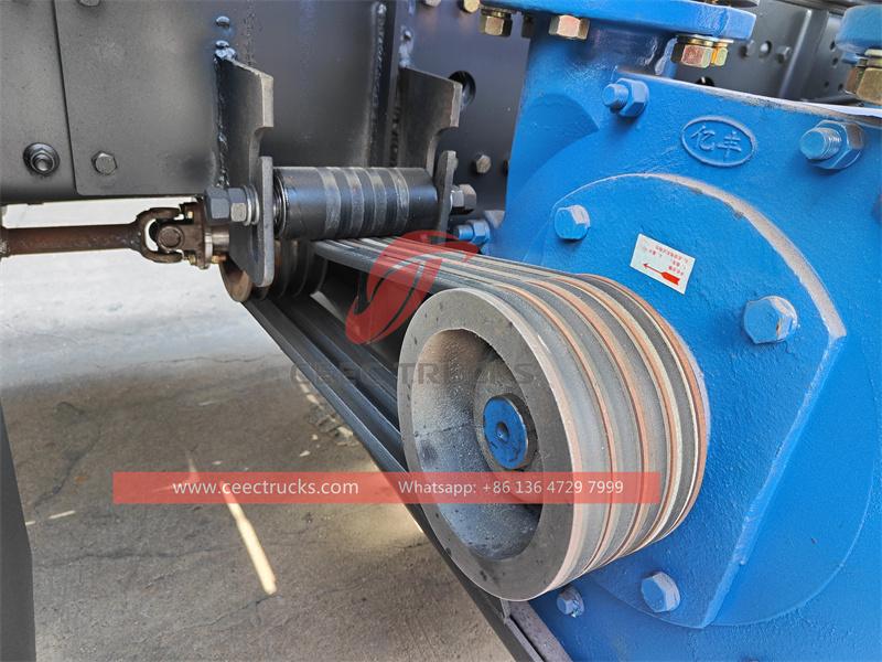 Shacman 340HP 6000 gallon vacuum tanker Shacman 340HP 6000 gallon vacuum tanker