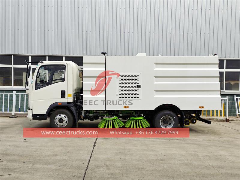 HOWO street road sweeping truck HOWO street road sweeping truck