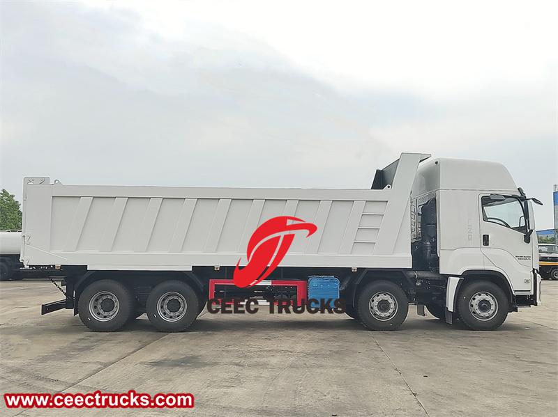 ISUZU GIGA 8Ã4 dump truck is equipped with a 420HP engine ISUZU GIGA 8Ã4 dump truck is equipped with a 420HP engine