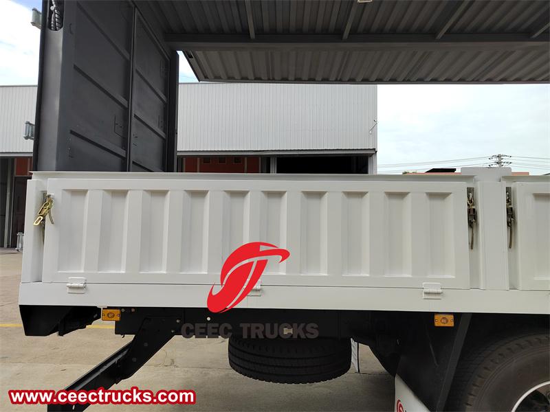 Isuzu giga 205hp wing van truck Isuzu giga 205hp wing van truck
