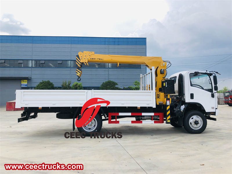 Isuzu NPR 4X4 Self loader Truck with boom crane Isuzu NPR 4X4 Self loader Truck with boom crane