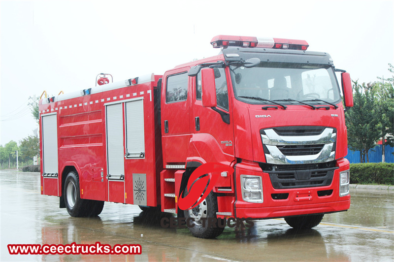 Isuzu GIGA 4x4 rescue fire fighting truck Isuzu GIGA 4x4 rescue fire fighting truck