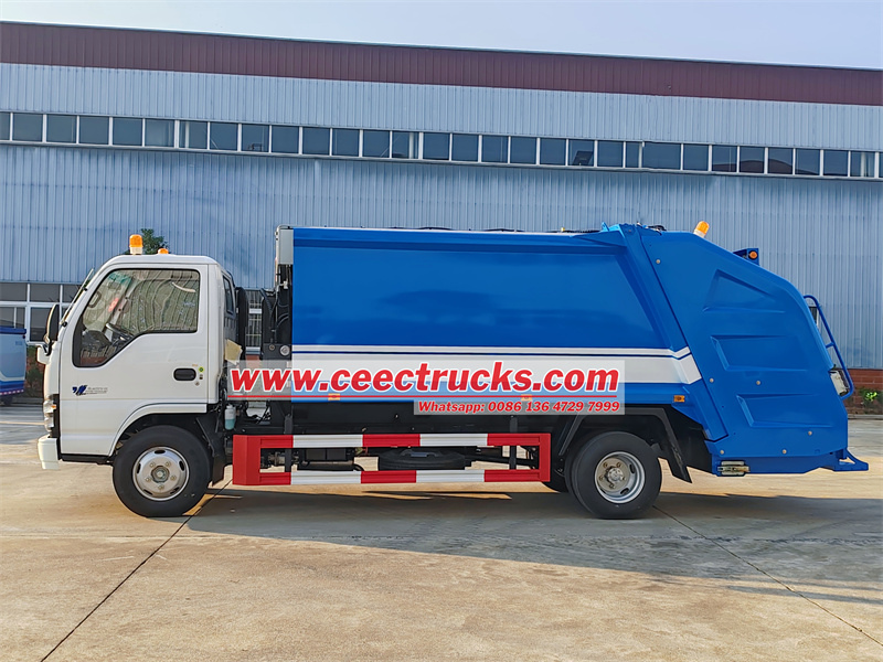 ISUZU NKR 8CBM garbage compactor truck ISUZU NKR garbage compactor truck