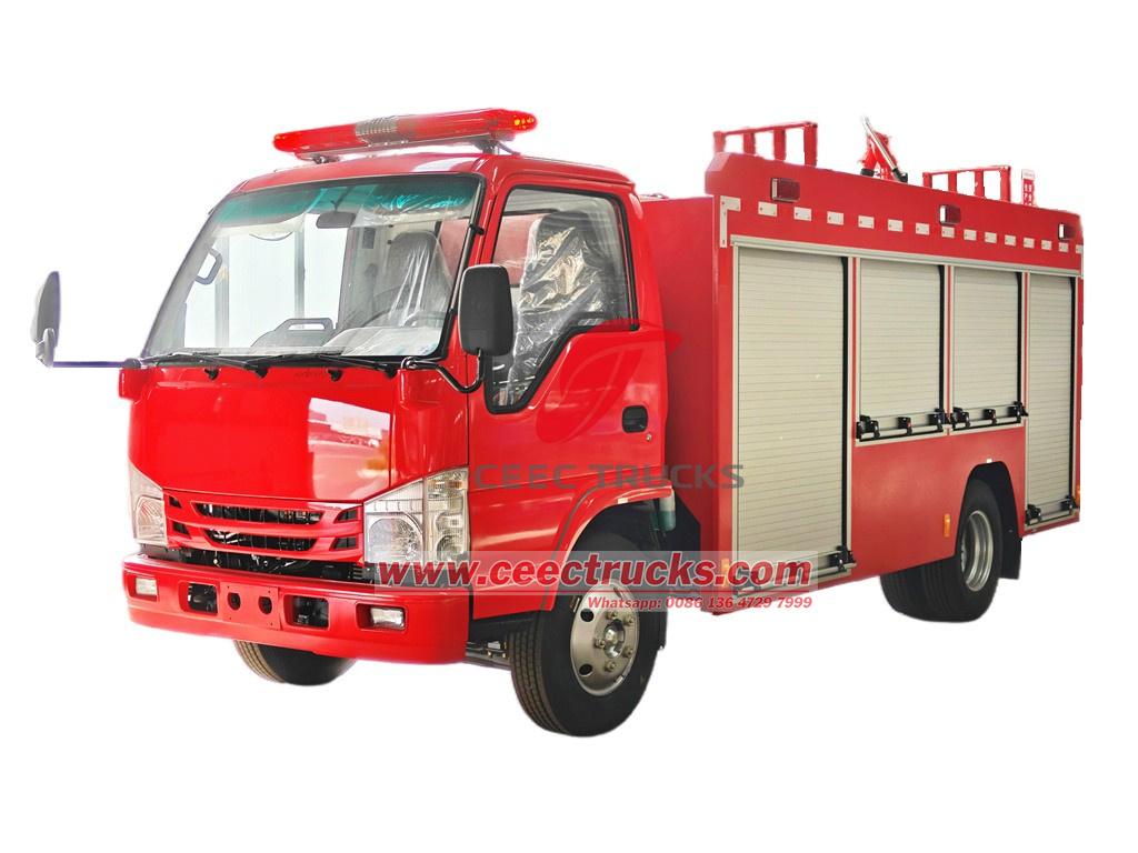 ISUZU 3000L water tanker fire engine