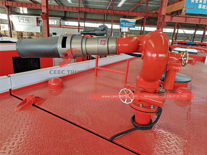 Howo heavy-duty fire fighting truck