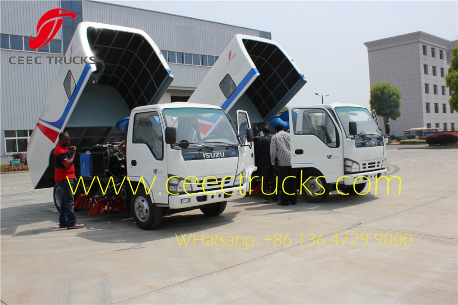 Manufacturer low price sale ISUZU 5CBM road sweeper