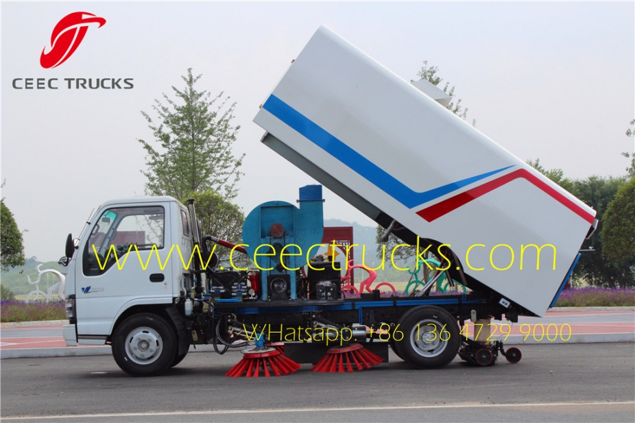 Manufacturer low price sale ISUZU 5CBM road sweeper