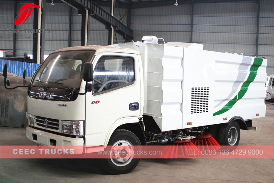 Dongfeng 4000L yol süpürme kamyonu