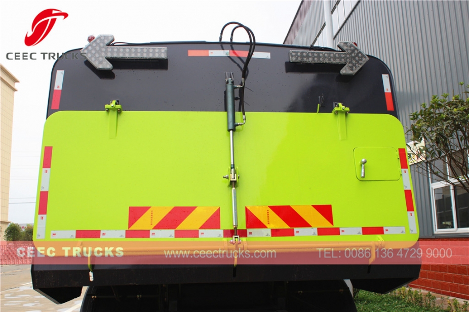 Dongfeng 12.000L yol süpürme aracı