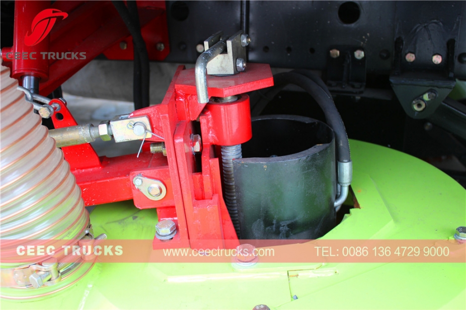 Dongfeng 12.000L yol süpürme aracı