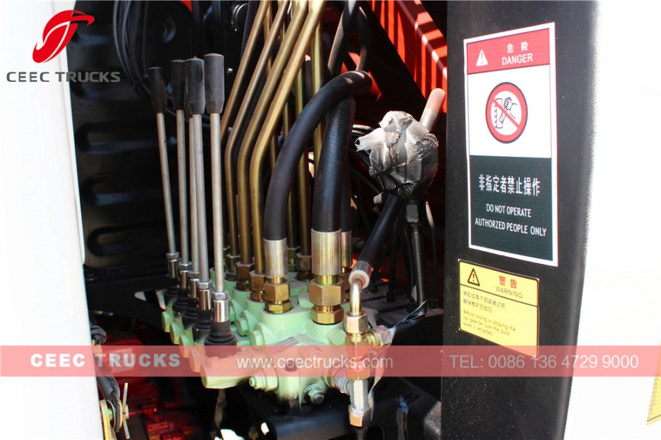 ISUZU 5000L çöp sıkıştırma aracı