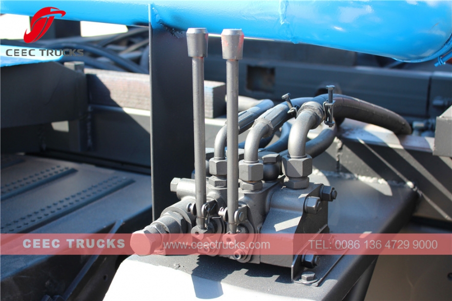 Dongfeng 10.000L vakumlu kanalizasyon kamyonu