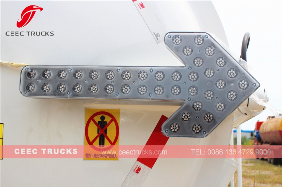 ISUZU 4.000L Mutfak çöpü tanker kamyonu