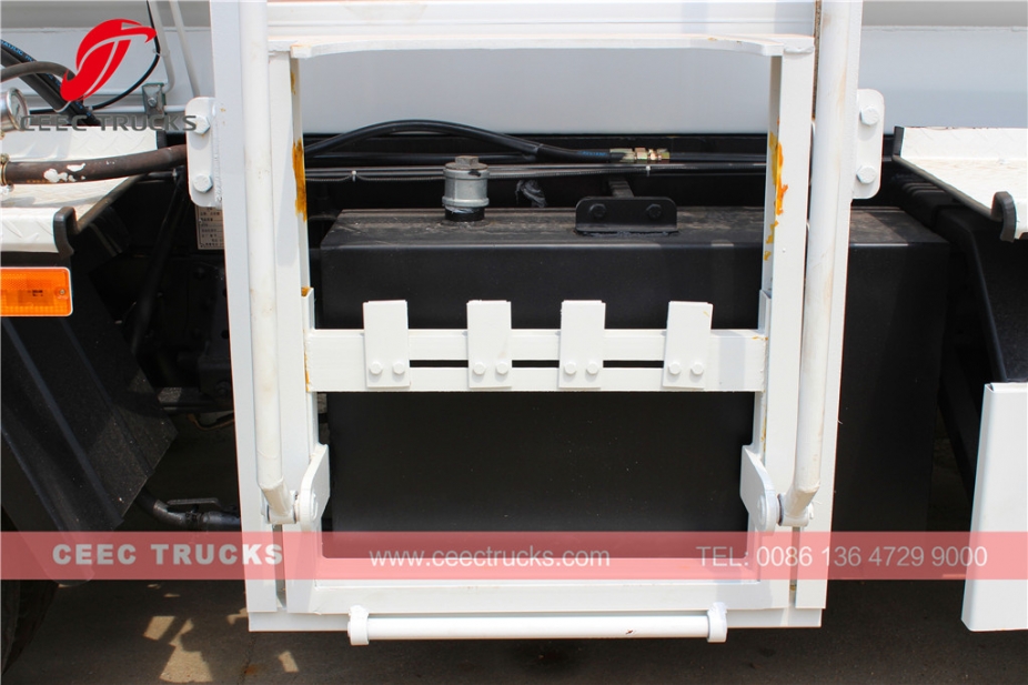 ISUZU 4.000L Mutfak çöpü tanker kamyonu