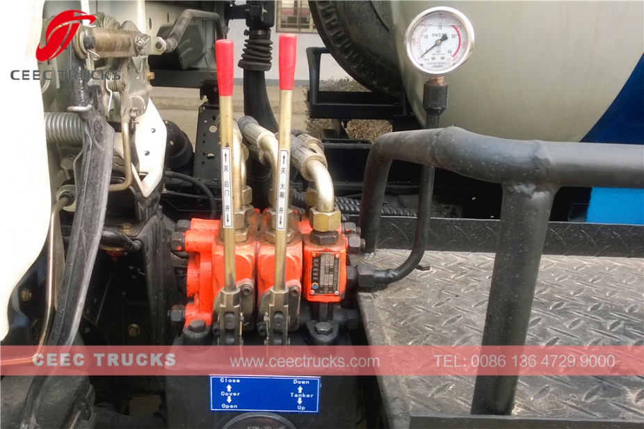 ISUZU 8.000L Fosseptik boşaltma kamyonu