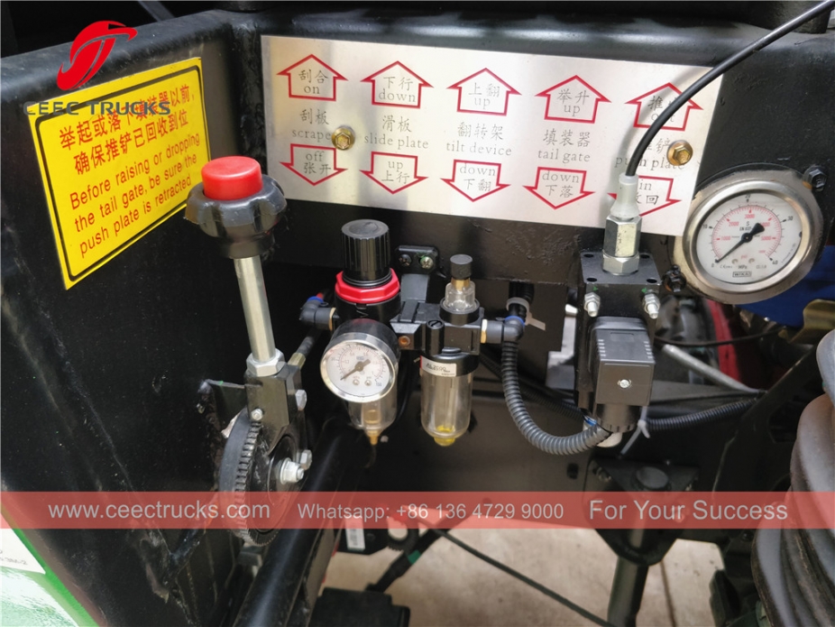 HOWO 8cbm Sağdan Direksiyonlu Kompaktör Kamyon