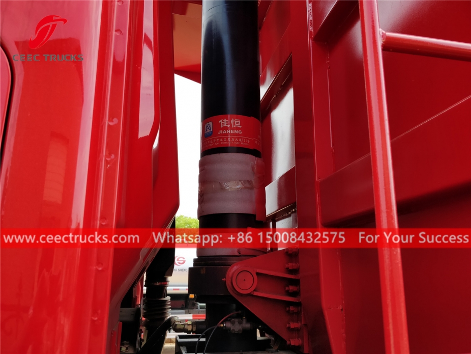 8x4 Kamyonet IVECO Genlyon