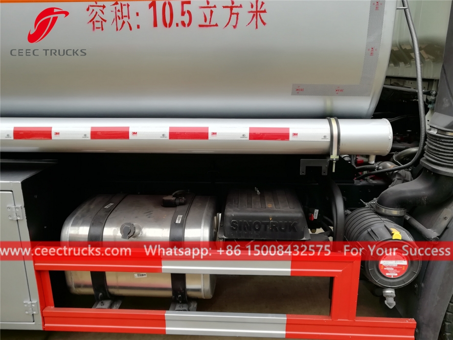10.5cbm howo yakÄ±t tankeri.
