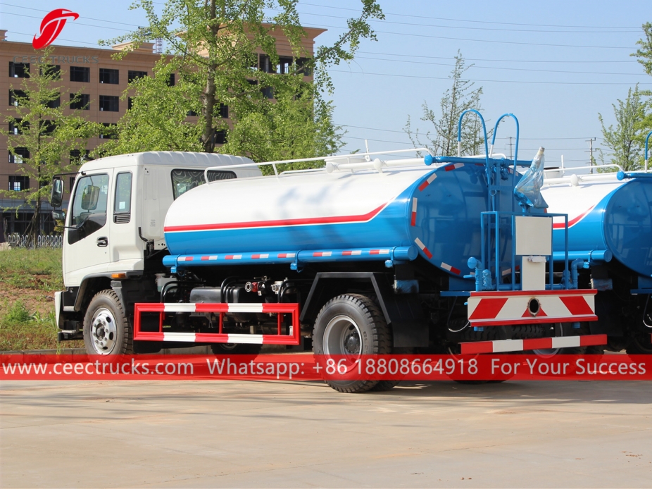 Isuzu 10CBM GIGA 4X water sprinkler tanker truck