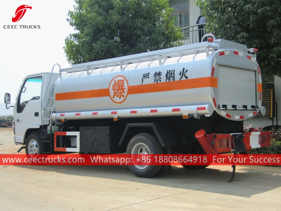 ISUZU 5 Metreküp Yakıt Tankeri