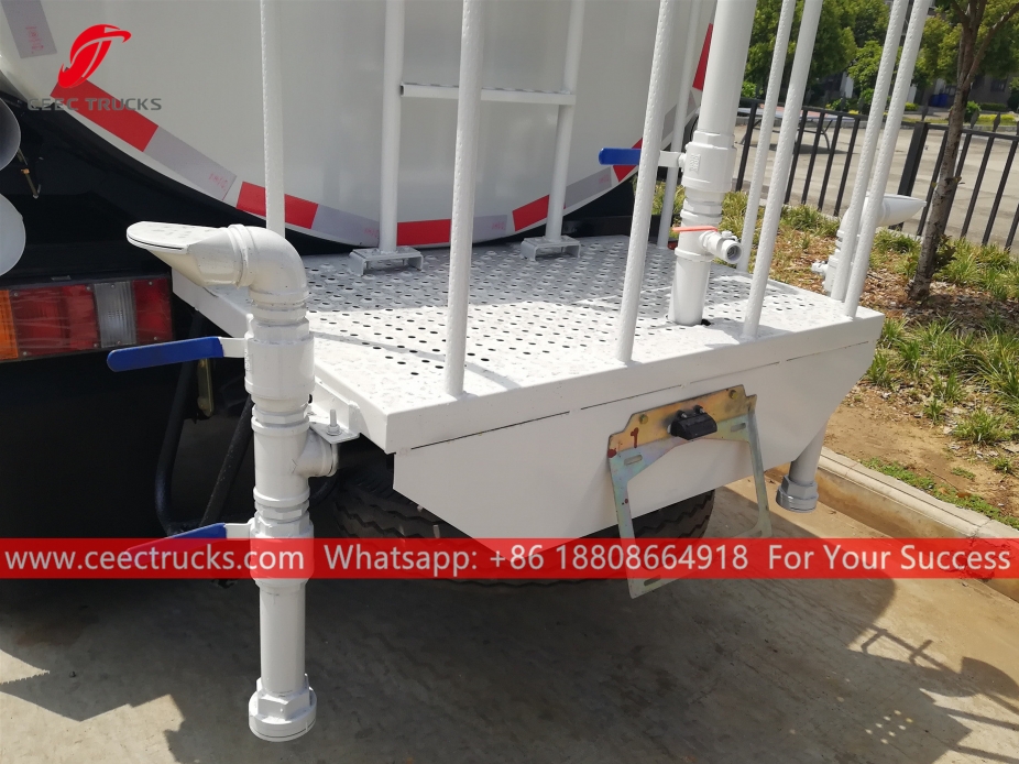 ISUZU ELF Sulama Kamyonu