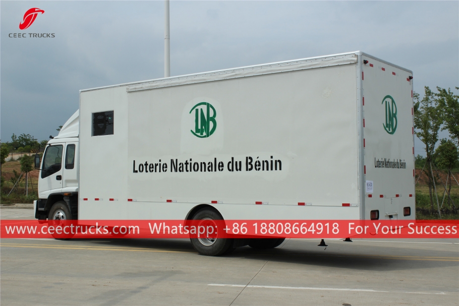 ISUZU FTR Mobil Sahne Kamyonu