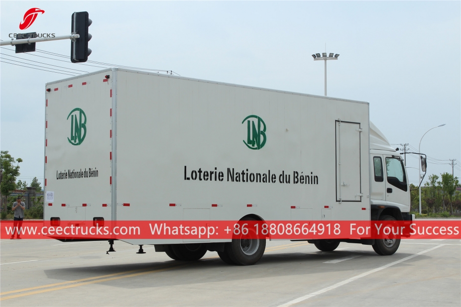 ISUZU FTR Mobil Sahne Kamyonu