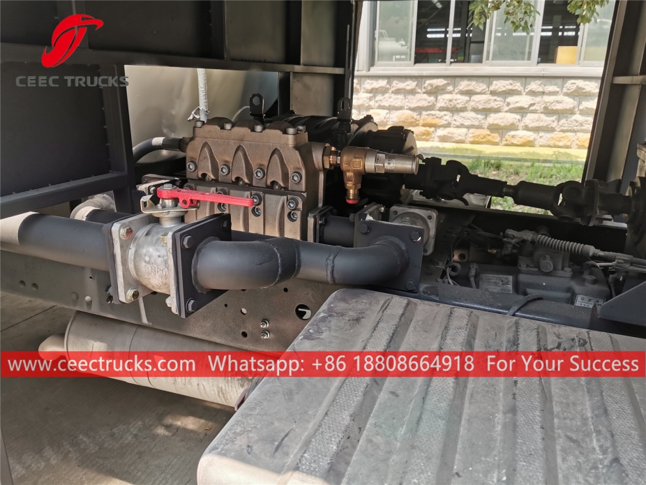 8 Metreküplük Yüksek Basınçlı Yıkama Kamyonu JAC