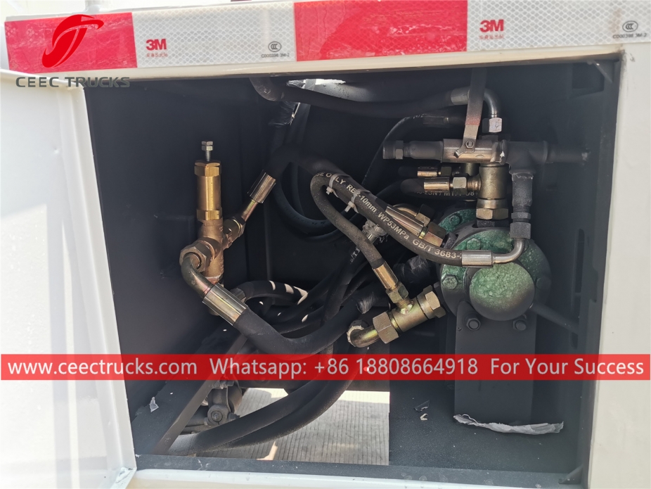 8 Metreküplük Yüksek Basınçlı Yıkama Kamyonu JAC