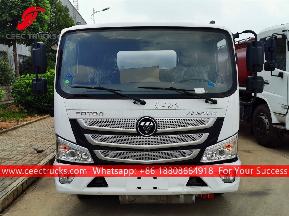 FOTON 8CBM Yakıt Tankeri Kamyonu