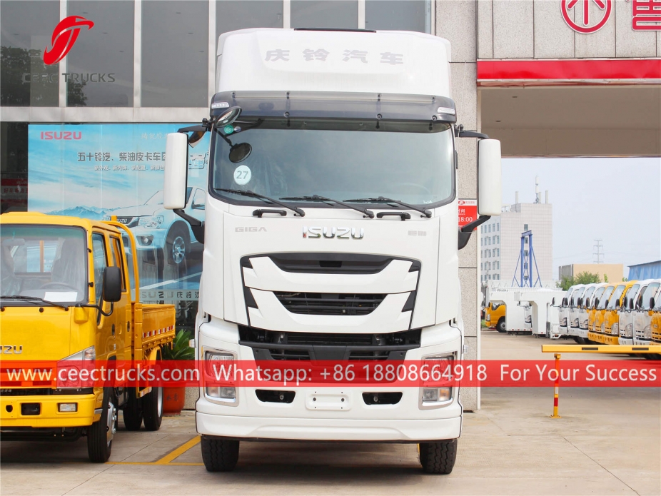 ISUZU GIGA Traktör başlığı