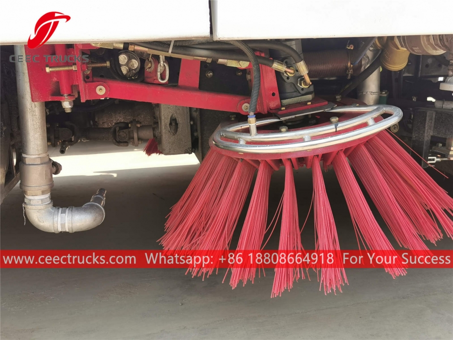 Shacman Yol Süpürme ve Yıkama Kamyonu