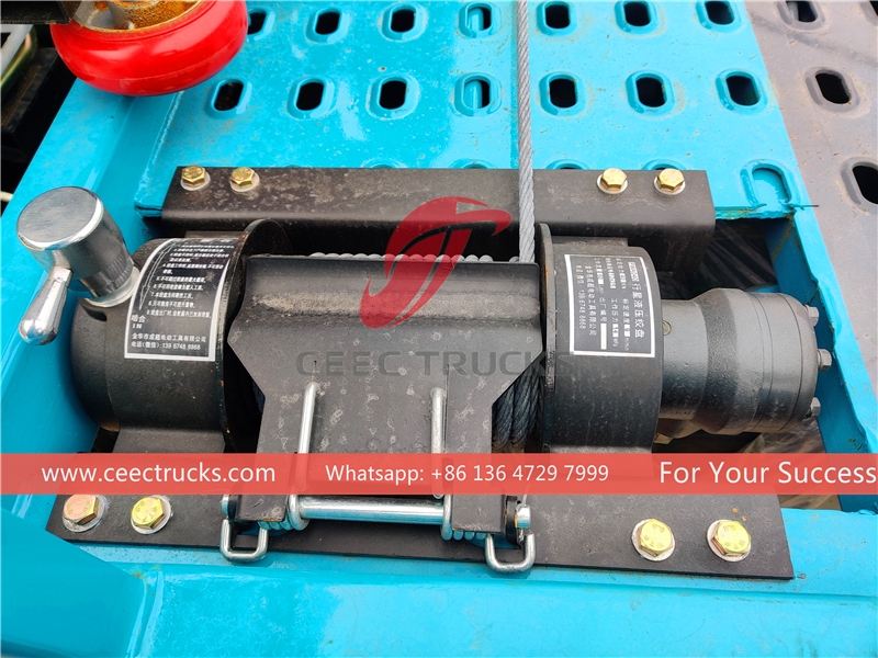 ISUZU 100P arıza çekici kamyon