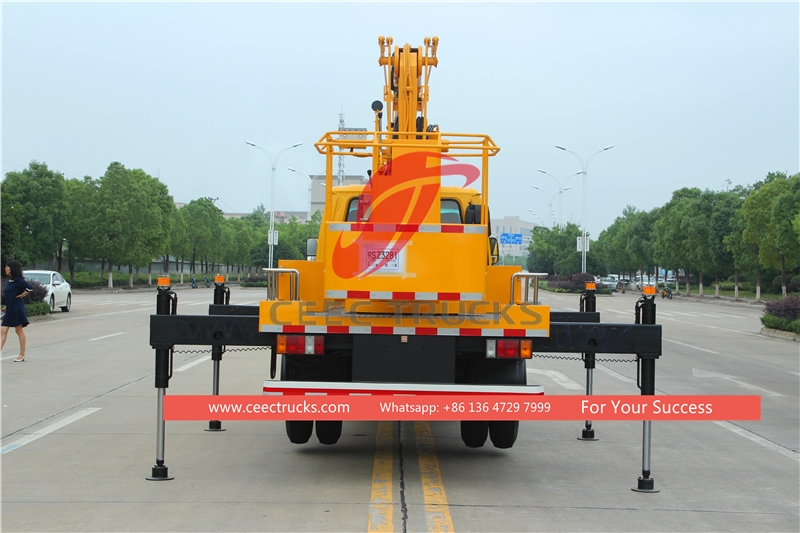 Ä±suzu 18 metre hava platformlu kamyon
