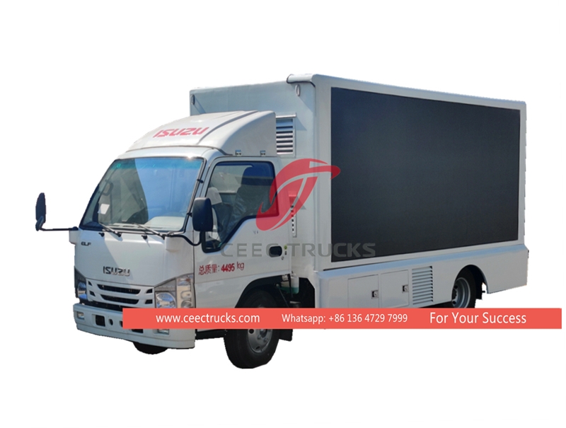 ISUZU 100P 4*2 çekişli Mobil Sahne Kamyonu