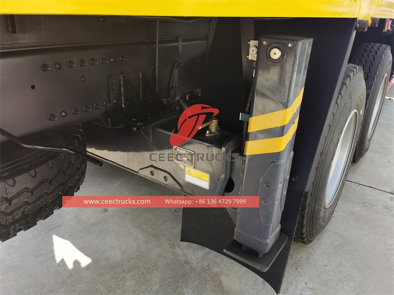 Sinotruk 6×4 400HP Kamyon Montajlı Vinç XCMG