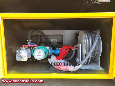 IVECO HONGYAN 30000L mobil dizel yakıt tankeri