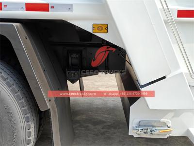 Buy ISUZU 16CBM garbage compactor truck