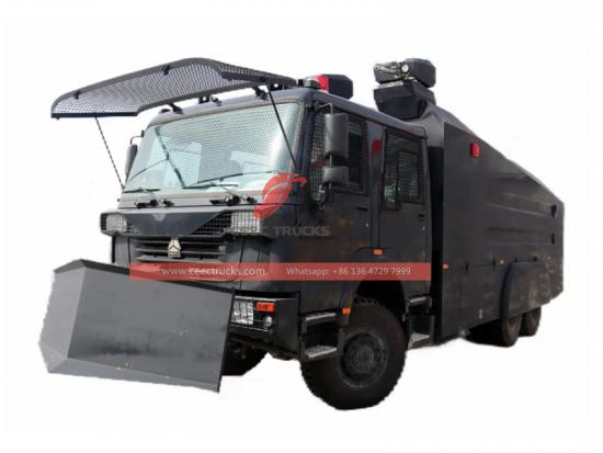 Howo 340HP heavy fire Water Cannon Riot Truck