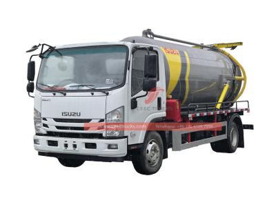 Isuzu light 8,000L vacuum suction truck