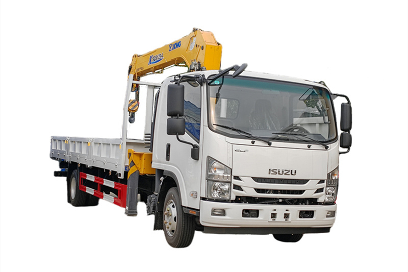 Isuzu NPR 5T bomlu vinç kamyonu
