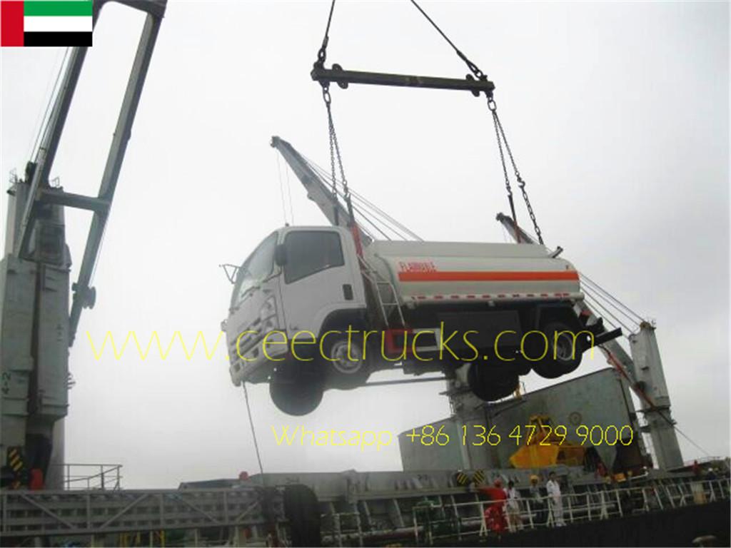 Dubai ithalat ISUZU 5000 litre yakıt tankeri kamyonu