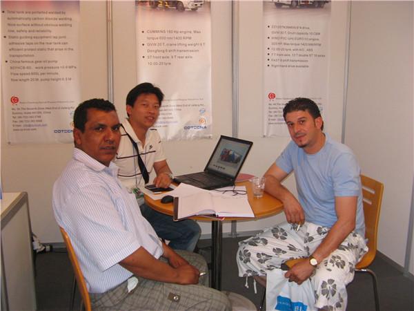 Cezayir'in başkenti Cezayir'de CEEC Yurtdışı Sergileri