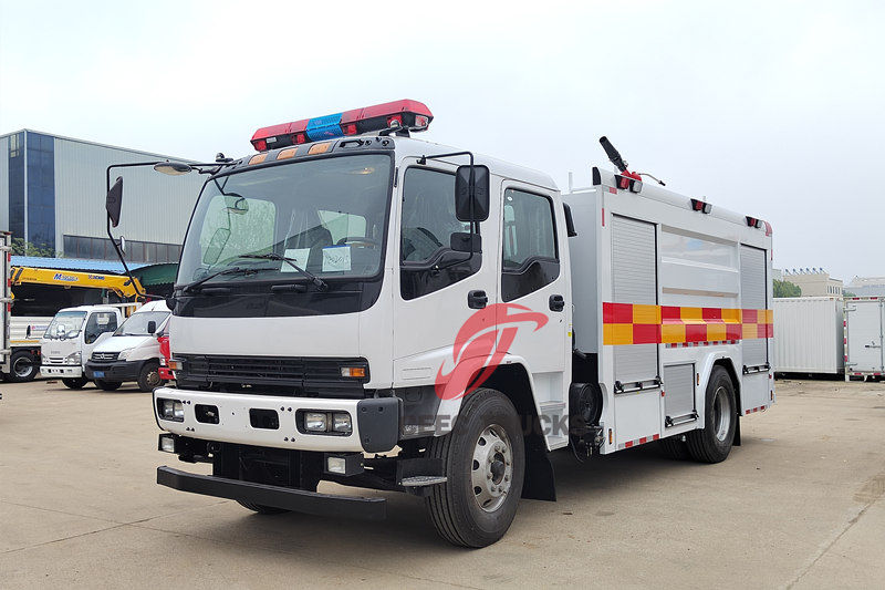 Isuzu FTR 205hp su tanklı köpüklü itfaiye aracı